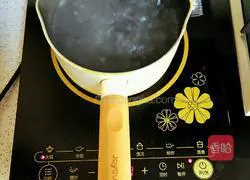 Illustration of how to make glutinous rice balls during the Chinese New Year 14