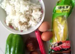 Colored Eggs Illustration of how to make fried rice 1