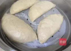 Illustration of how to make large dumplings 15