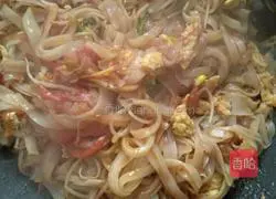 Illustration of how to make fried noodles 8