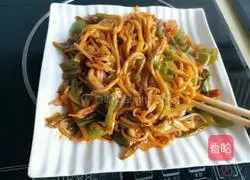 Illustration of home-style fried noodles 8