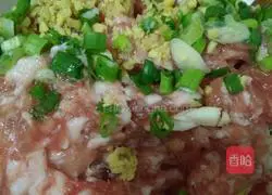 Illustration of how to make dried tofu dumplings 1