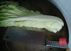 Illustration of how to make cabbage noodles 1