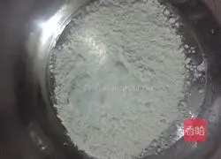 Egg liqueur glutinous rice balls Practice illustration 2