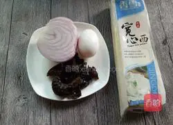 Illustration of how to make vegetable noodles 1