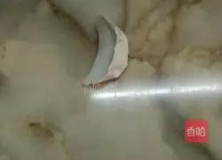 Recipe for northeastern celery dumplings Illustration 9