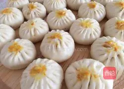 Illustration of how to make carrot vermicelli buns 5