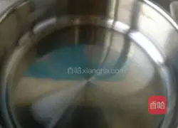 Illustration of how to make golden steamed buns 5