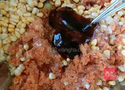 Illustration of how to make dumpling fillings 3