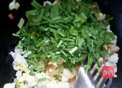 Illustration of how to make shrimp fried rice 7