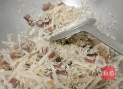 Illustration of braised radish rice 9