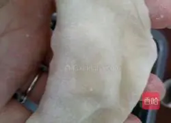 Illustration of how to make cabbage stuffed dumplings 6