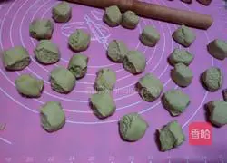 Colorful Dumplings Recipe Illustration 4