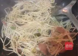 Illustration of how to make fried rice noodles 5