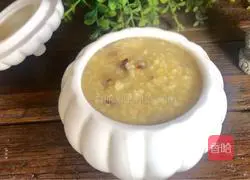 Illustration of how to make red dates, wolfberry and millet porridge 10