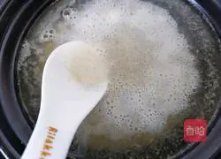 Illustration of how to make millet and sweet potato porridge 5