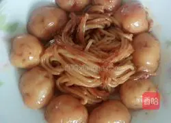 Illustration of braised rice noodles with small potatoes 7