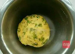 Illustration of how to make Yuqianer Wowotou 3