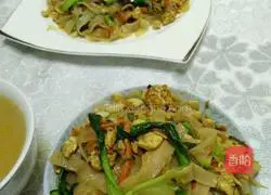 Illustration of how to make fried rice noodles 8