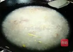 Illustration of how to make pig offal porridge 5