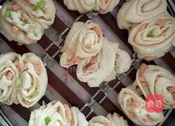 Illustration of making sausage rolls 11