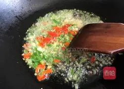 Illustration of how to make braised beans and noodles 7