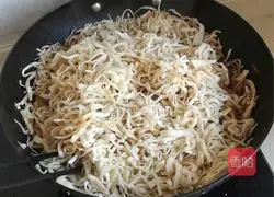 Illustration of Bameng Braised Noodles 7