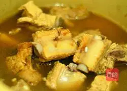 Illustration of braised pork ribs with rice in black bean sauce 3