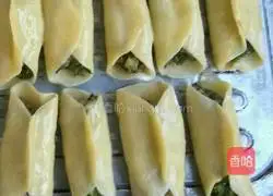 Illustration of how to make baked pot stickers 5