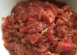 Illustration of how to make Italian beef sauce pasta 2