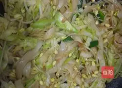 Illustration of how to make fried rice noodles 4