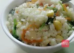 Colorful braised rice illustration 7