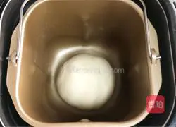 Illustration of how to make brown sugar small pot helmet 2