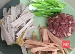 Illustration of how to make fried rice noodles 1