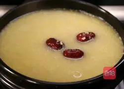 Illustration of how to make sea cucumber and millet porridge 4