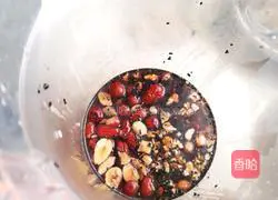 Illustration of how to make grain rice paste 1