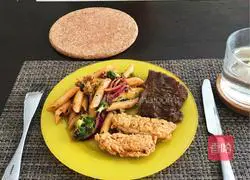 Illustration of how to make macaroni 5