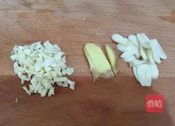 Illustration of how to make braised noodles with soy sauce beans 3