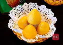 Illustration of how to make milk-flavored steamed buns 12