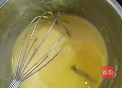 Strawberry Box Cake Recipe Illustration 5