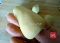 Illustration of how to make soft and glutinous steamed buns 8