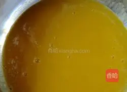Illustration of how to make pumpkin hair cake 1