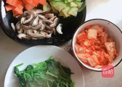 Korean Spicy Cabbage Bibimbap Recipe Illustration 11