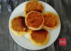 Illustration of how to stick corn pancakes 6