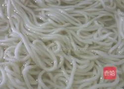 Illustration of how to make red pepper with chicken and vegetables (cold noodles) 5