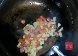 Illustration of how to make claypot rice 4