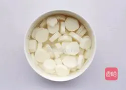 Illustration of how to make millet and yam porridge 2