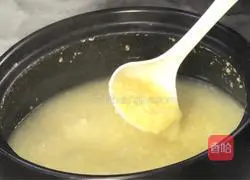 Illustration of how to make chrysanthemum chrysanthemum minced meat and millet porridge 5