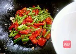 Illustration of how to make braised noodles 17