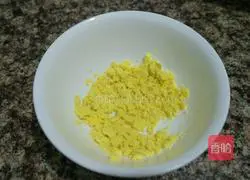 Illustration of how to make colorful rice balls 6